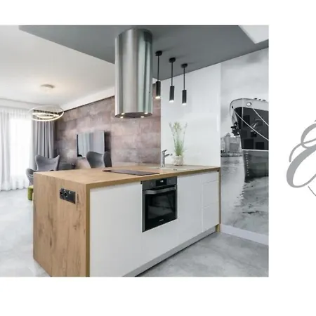 Apartmán Elite Waterlane Free Swimming Pool Access *