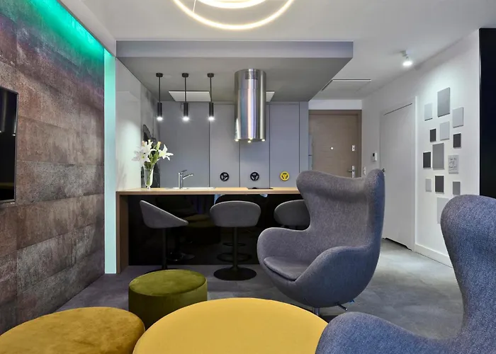 Elite Waterlane Free Swimming Pool Access 公寓